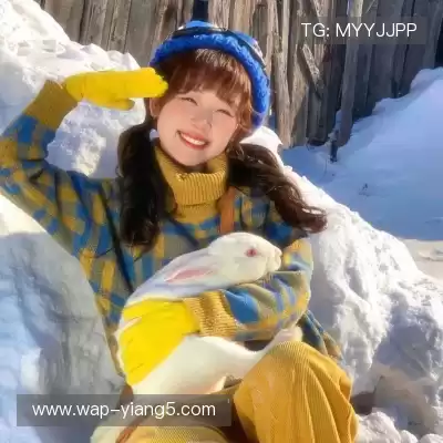 蒙倩群